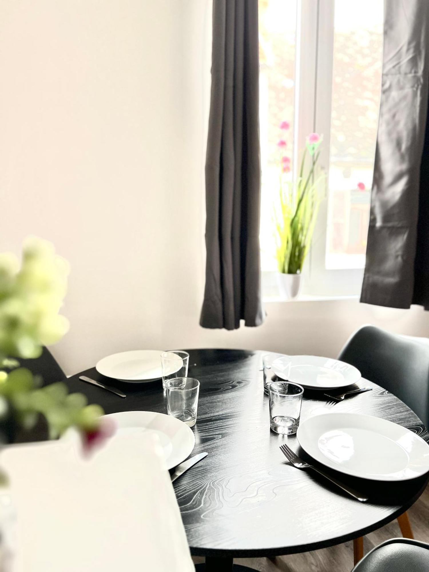 Immeuble De 4 Appartements A Themes Abbeville Extérieur photo